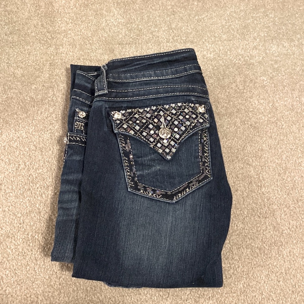 Woman’s MissMe jeans!